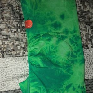 Peached by Nellie green glass leggings
